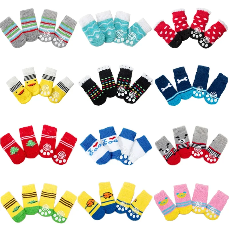 4pcs/set Winter Dog Socks Cute Pattern Foot Covers Warm Anti Slip Shoes Puppy Paw Protector Christmas Gift for Puppy Cat Dogs