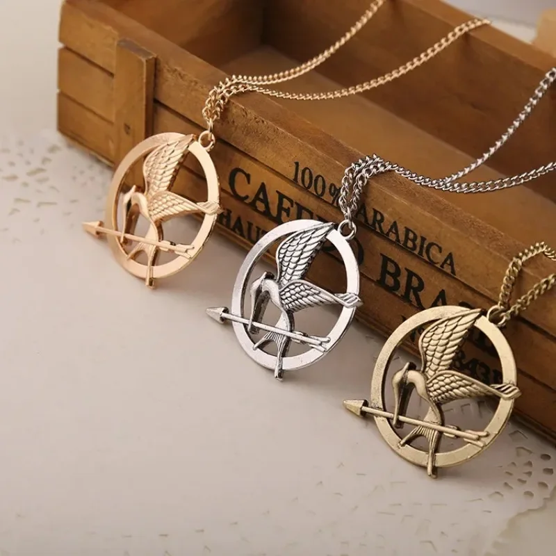 2023 Movie Jewelry The Hunger Games Bird Necklace Women Men Gifts Necklace 3 Colors Trendy Jewelry Gifts Wholesale