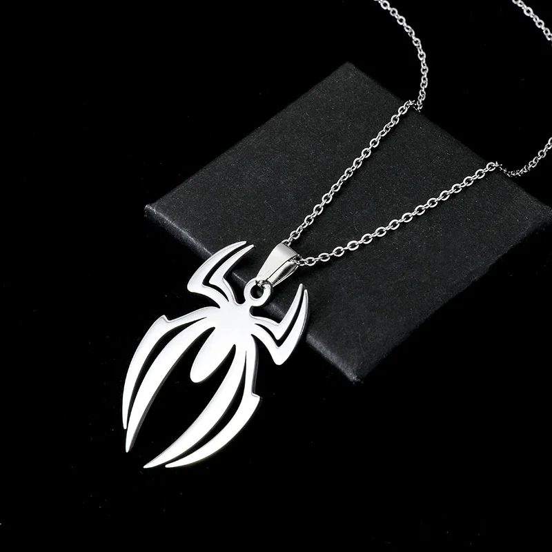 2023 New Spider Shape Movie The Same Necklace Stainless Steel Silver Plated Men's Accessories Hip Hop Trend Gift