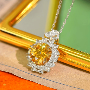S925 Sterling Silver 5 Carat Moissanite Necklace Small Fragrance High Feeling Necklace Elegant Luxury Jewelry Suitable For Engagement, Dinner, Wedding Sparkling Romantic Gift Eternal Charm Gift For Her Christmas Gift